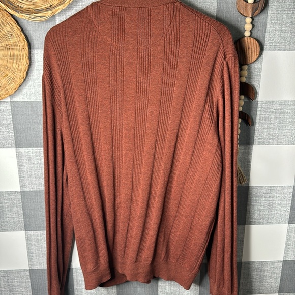 Jos A Bank reserve Cardigan - Picture 7 of 9